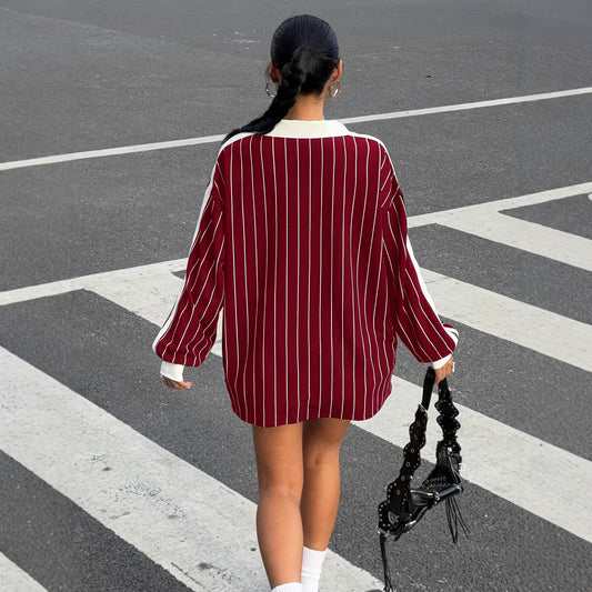 Contrast-color striped top with a lapel collar