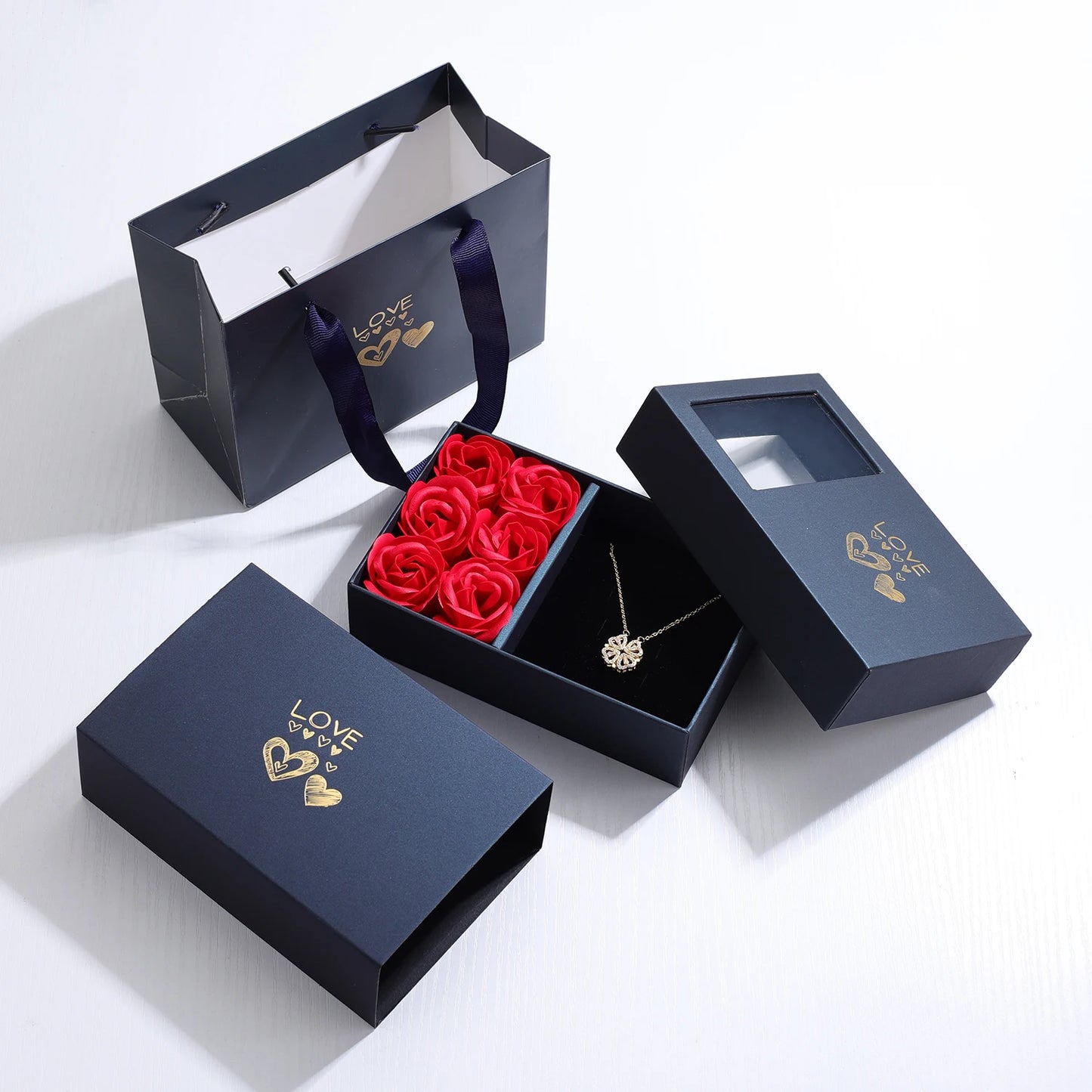 Luxe Romance Charm Pendant Box™